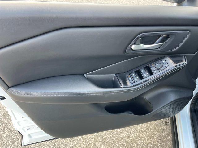 used 2024 Nissan Rogue car, priced at $27,989
