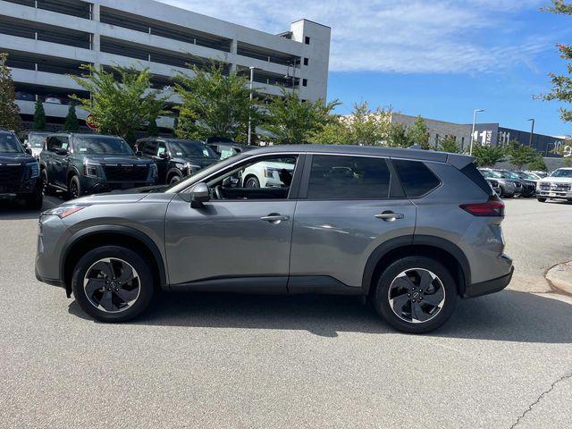 used 2024 Nissan Rogue car, priced at $24,489