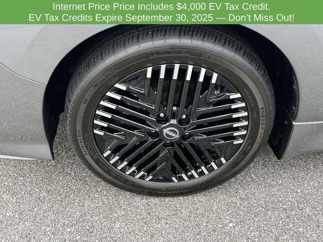 used 2023 Nissan Leaf car, priced at $17,989