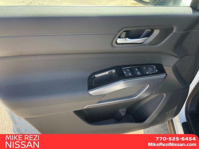 new 2025 Nissan Pathfinder car, priced at $42,348