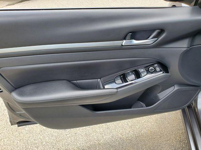 used 2023 Nissan Altima car, priced at $19,989