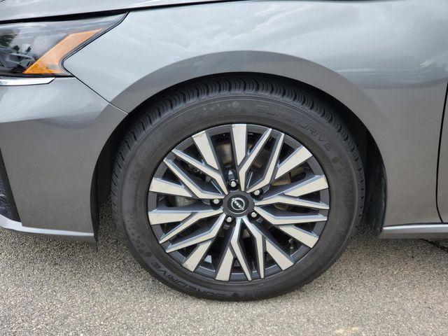 used 2023 Nissan Altima car, priced at $19,989