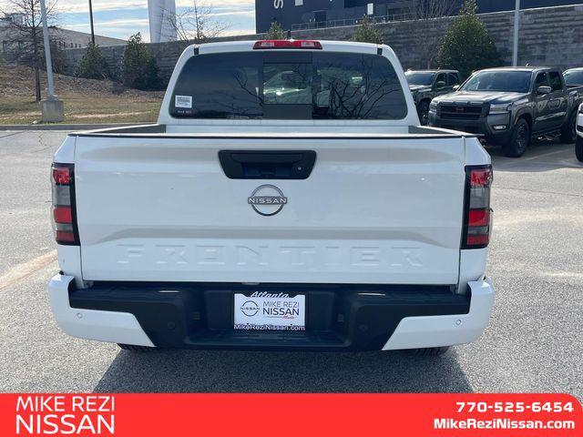 new 2025 Nissan Frontier car, priced at $30,657