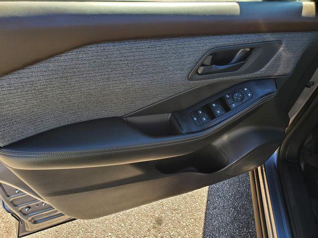 used 2022 Nissan Rogue car, priced at $17,488