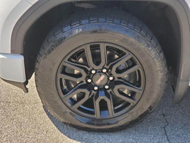 used 2022 GMC Sierra 1500 car, priced at $28,889