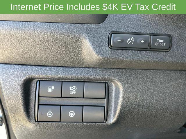 used 2023 Nissan Leaf car, priced at $18,001