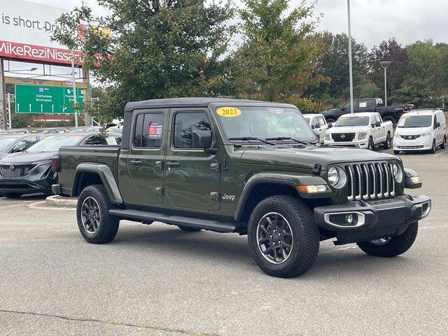 used 2023 Jeep Gladiator car, priced at $34,914