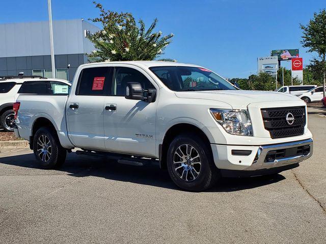 used 2024 Nissan Titan car, priced at $42,988