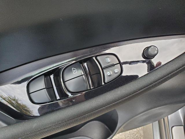 used 2024 Nissan Leaf car, priced at $19,389