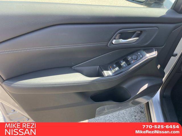 new 2025 Nissan Rogue car, priced at $30,698