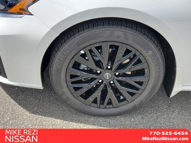 new 2025 Nissan Altima car, priced at $28,075
