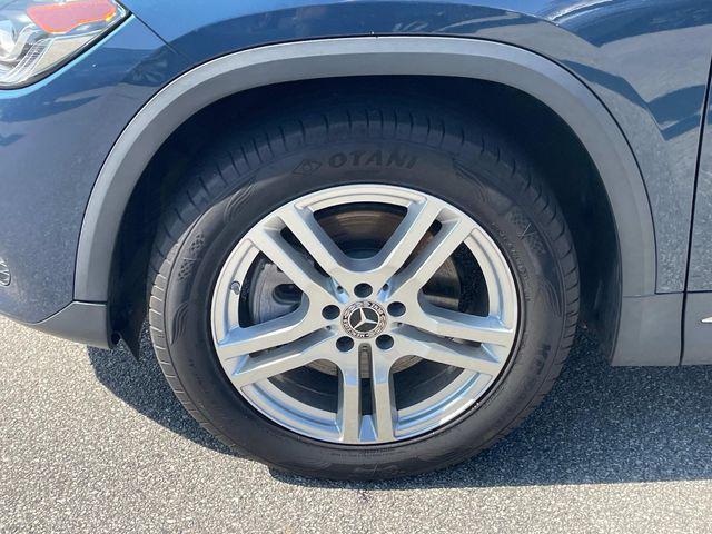 used 2021 Mercedes-Benz GLA 250 car, priced at $27,689
