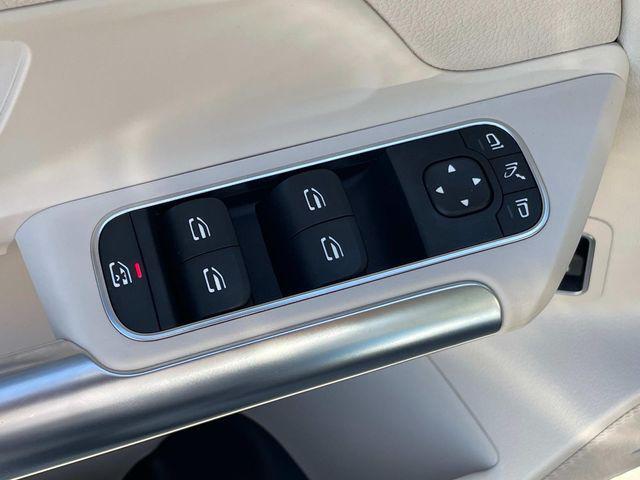 used 2021 Mercedes-Benz GLA 250 car, priced at $27,689