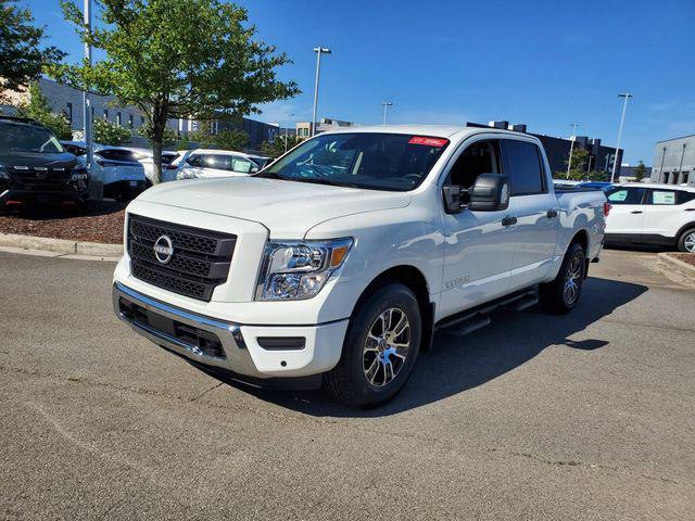 used 2024 Nissan Titan car, priced at $39,989