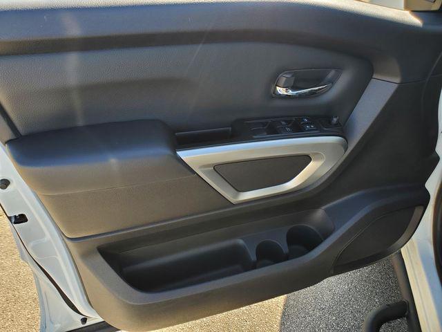used 2024 Nissan Titan car, priced at $39,989