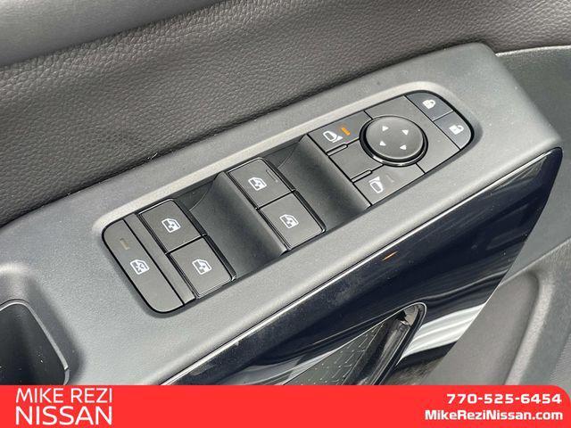 new 2025 Nissan Pathfinder car, priced at $36,890