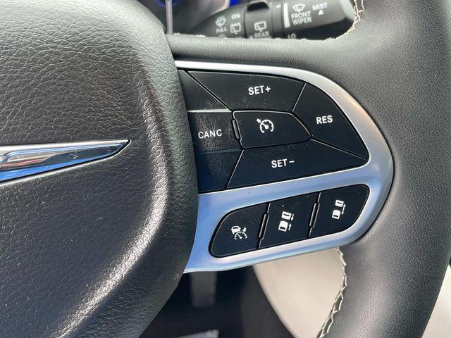 used 2024 Chrysler Pacifica car, priced at $32,989
