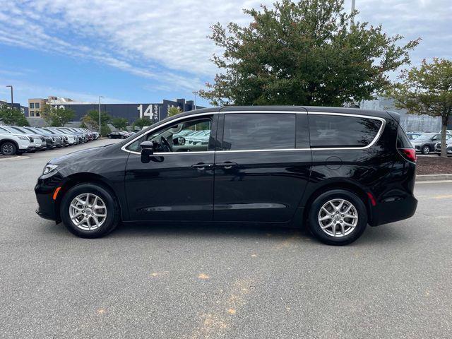 used 2024 Chrysler Pacifica car, priced at $32,989