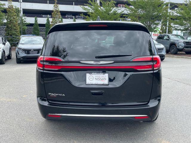 used 2024 Chrysler Pacifica car, priced at $32,989