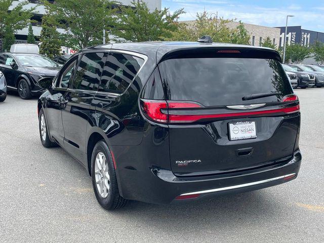 used 2024 Chrysler Pacifica car, priced at $32,989