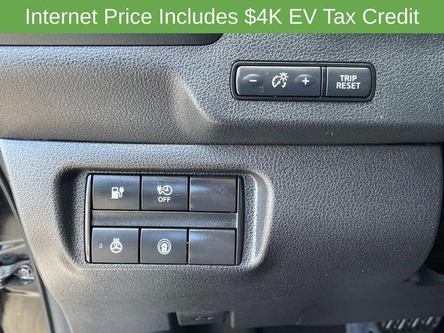 used 2022 Nissan Leaf car, priced at $14,811