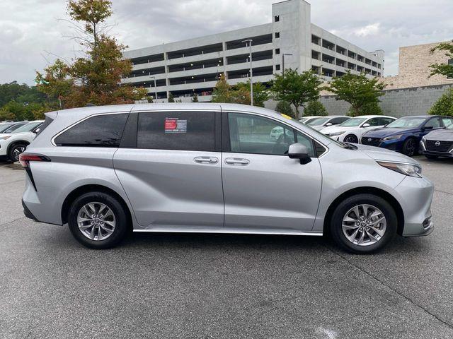 used 2022 Toyota Sienna car, priced at $35,531