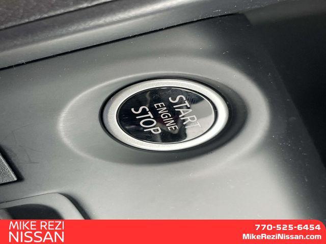 new 2025 Nissan Kicks car, priced at $22,003
