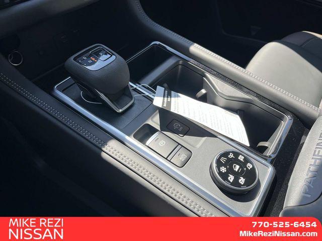 new 2025 Nissan Pathfinder car, priced at $48,739