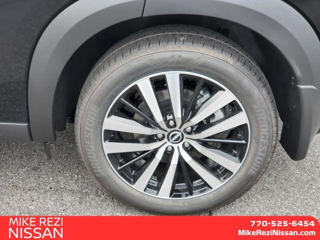 new 2025 Nissan Pathfinder car, priced at $43,251