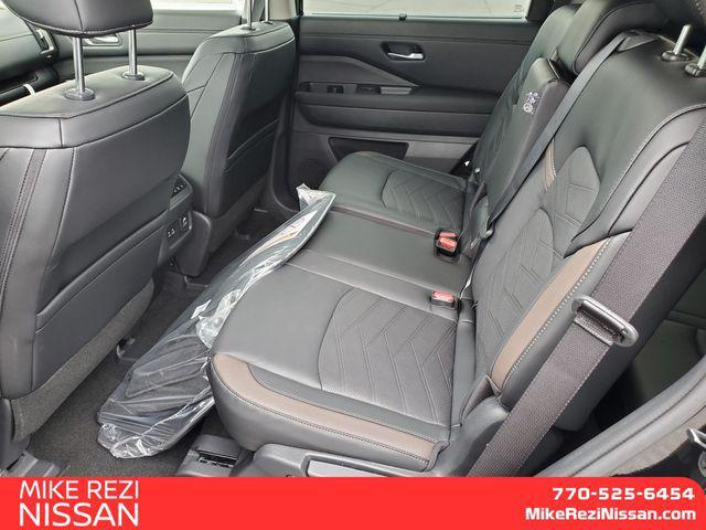 new 2025 Nissan Pathfinder car, priced at $43,251
