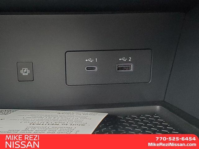 new 2025 Nissan Pathfinder car, priced at $43,251
