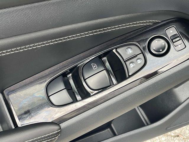 used 2023 Nissan Altima car, priced at $22,989