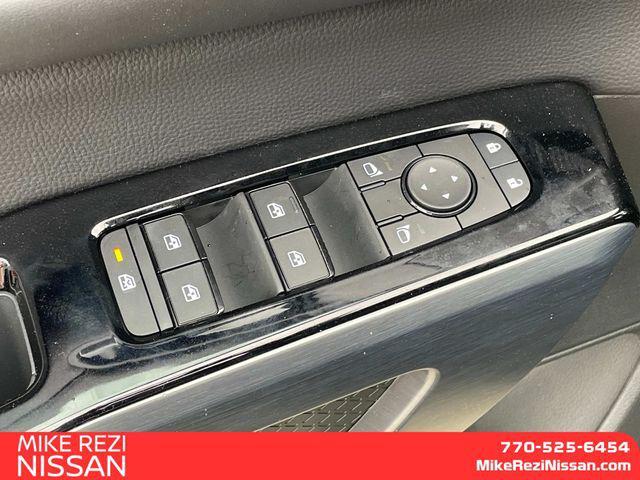 new 2025 Nissan Pathfinder car, priced at $40,380