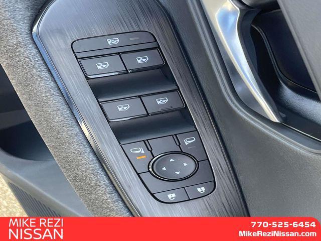 new 2025 Nissan Kicks car, priced at $24,649