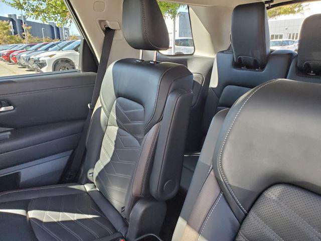 used 2023 Nissan Pathfinder car, priced at $35,888