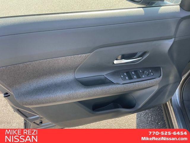 new 2025 Nissan Kicks car, priced at $25,595