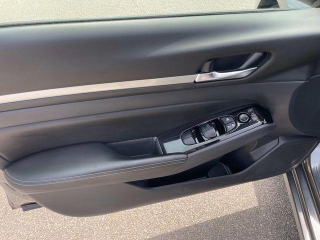 used 2023 Nissan Altima car, priced at $20,989
