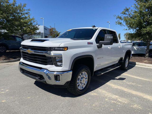 used 2024 Chevrolet Silverado 2500 car, priced at $55,424