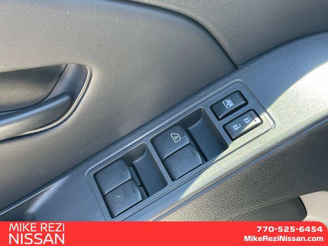 new 2025 Nissan Frontier car, priced at $35,957