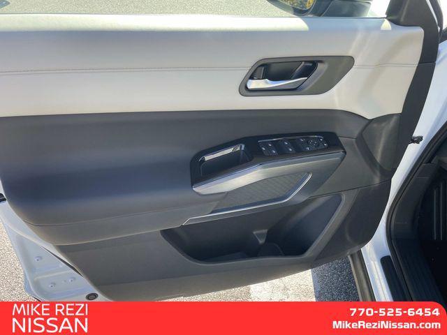 new 2025 Nissan Pathfinder car, priced at $33,615