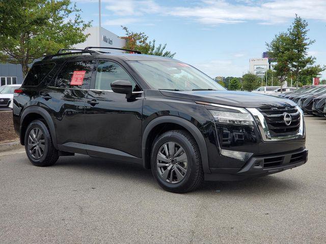 used 2022 Nissan Pathfinder car, priced at $23,989