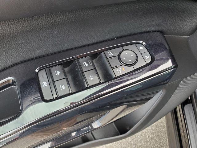 used 2022 Nissan Pathfinder car, priced at $23,989