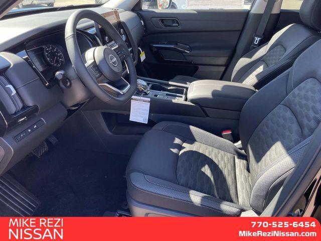 new 2025 Nissan Pathfinder car, priced at $39,775