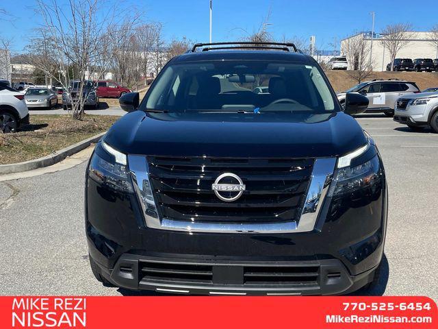 new 2025 Nissan Pathfinder car, priced at $39,775