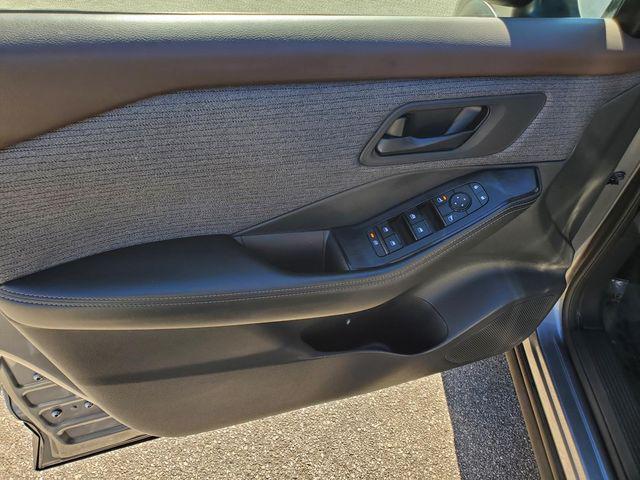 used 2021 Nissan Rogue car, priced at $17,888