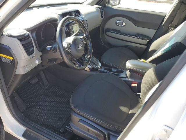 used 2015 Kia Soul car, priced at $6,888