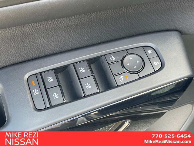 new 2025 Nissan Pathfinder car, priced at $39,775