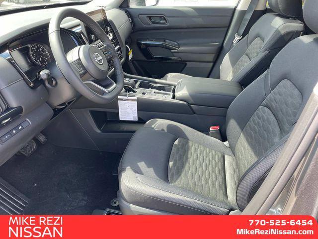 new 2025 Nissan Pathfinder car, priced at $39,775