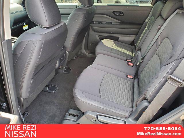 new 2025 Nissan Pathfinder car, priced at $33,191