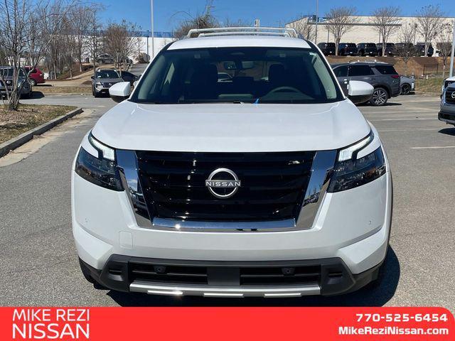 new 2025 Nissan Pathfinder car, priced at $40,930